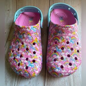 EUC CROCS Big Girls Lisa Frank Unicorn Classic Clogs size J4 Junior/Big Kid